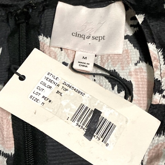 NWT Cinq a Sept Yesenia Black and Pink Floral Print Tie Front Top - Sz M - Picture 7 of 9